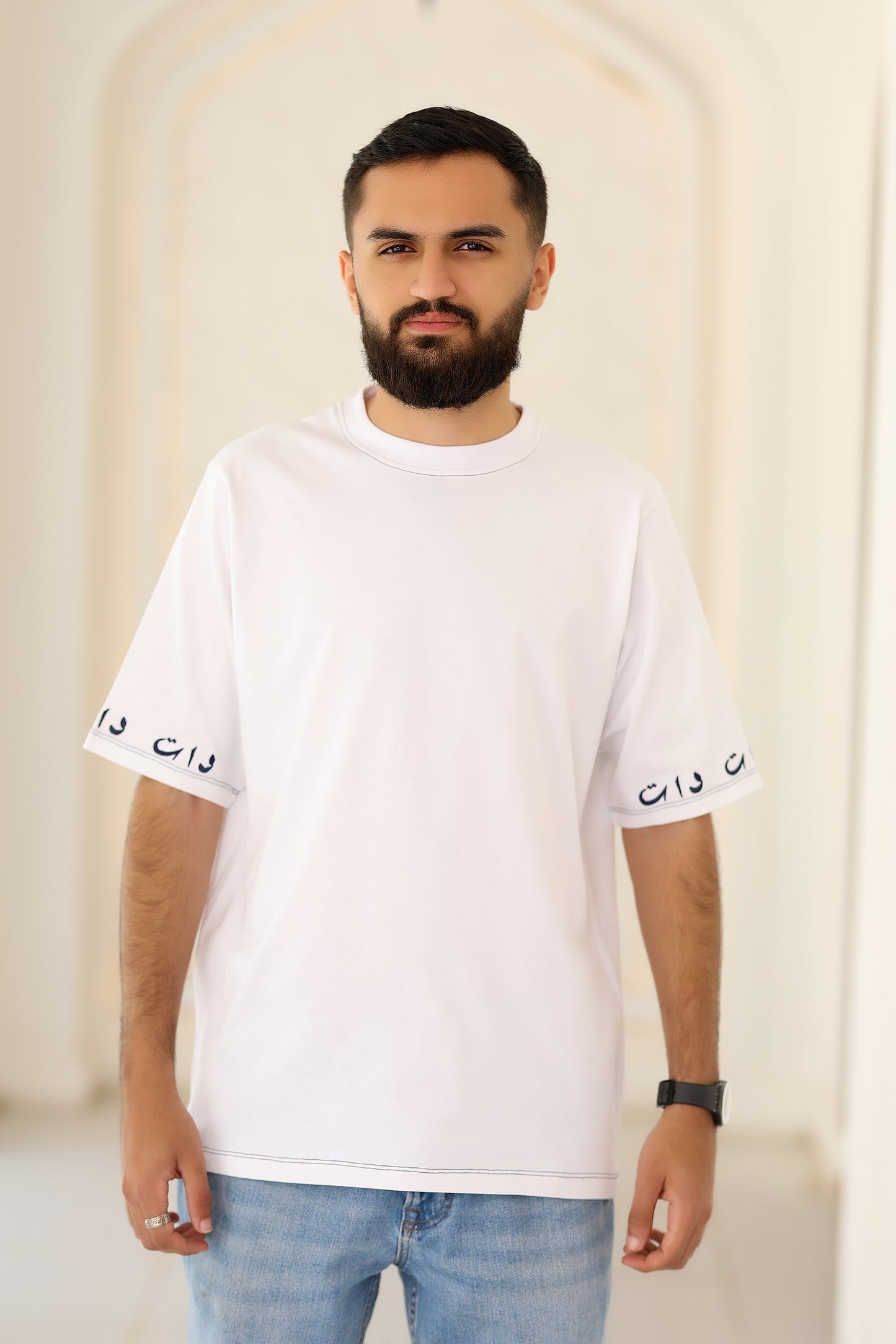 يمشي علي المياة